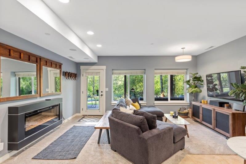 Airbnb-Kirkland-main-2