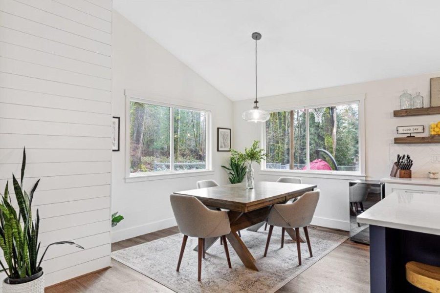 Modern Farmhouse with a twist-18