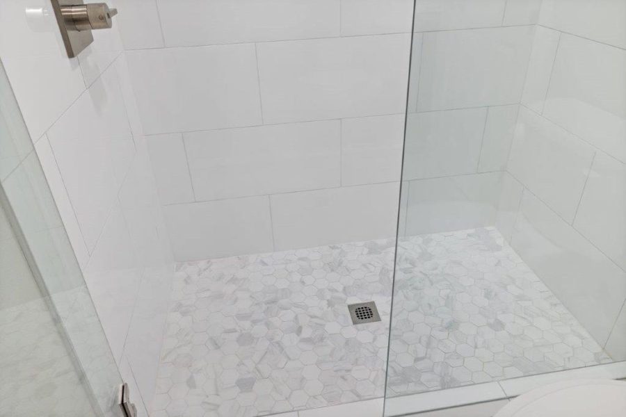 Transitional Bathroom (10)